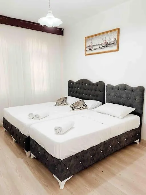 3 Bedroom Flat With 2 Balcony In Cihangir Istanbul 0*,  Turkey