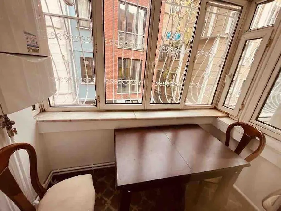 3 Bedroom Flat With 2 Balcony In Cihangir Istanbul