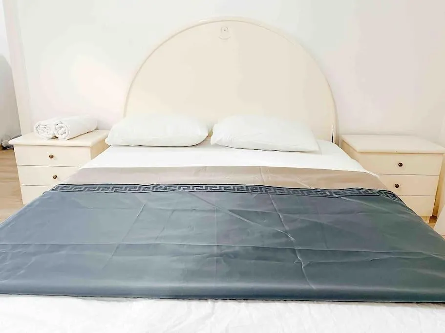 3 Bedroom Flat With 2 Balcony In Cihangir Istanbul 0*,